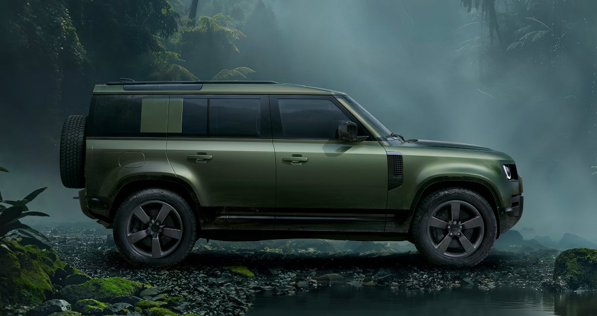 Land Rover Defender 110 in Lebanon